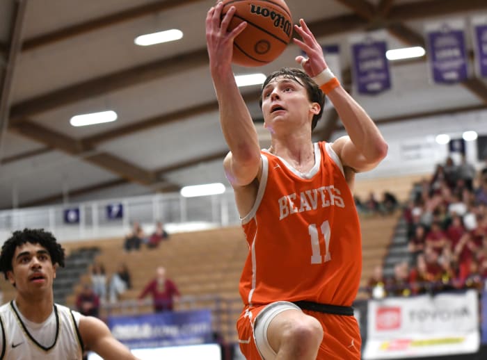 Beaverton Southridge 6A Oregon boys basketball quarterfinal 2024 Taylor Balkom 38